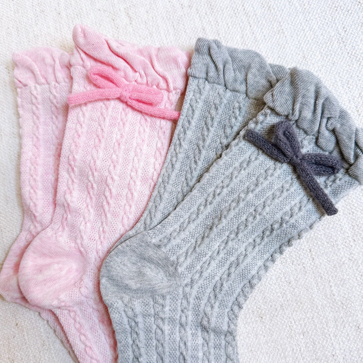 Adorable Yarn Bow Socks Set Of 2