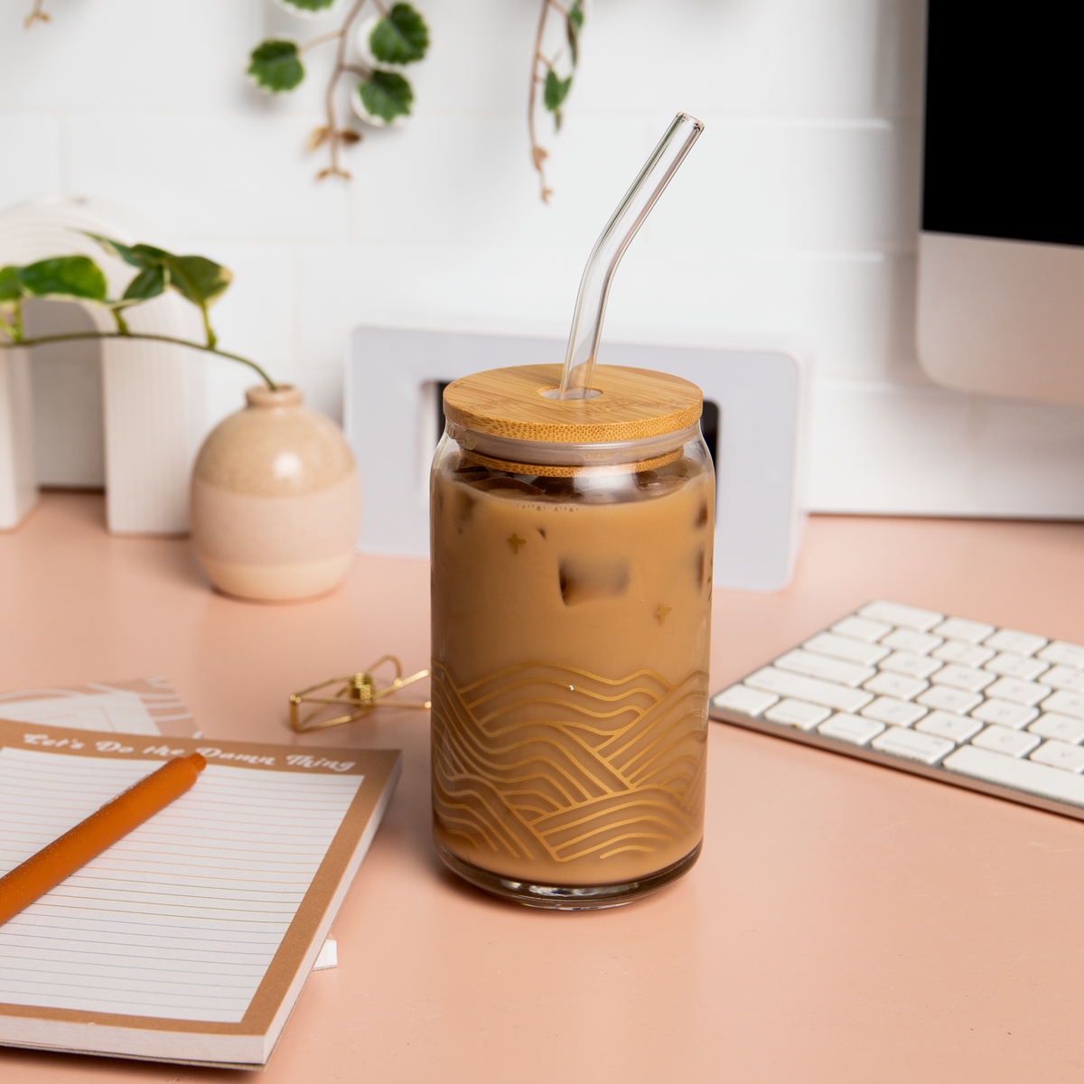 Can Glass w/ Lid + Straw