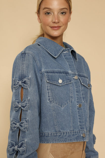 Cropped Bow Denim Jacket – Feminine Twist on a Classic Favorite 💙