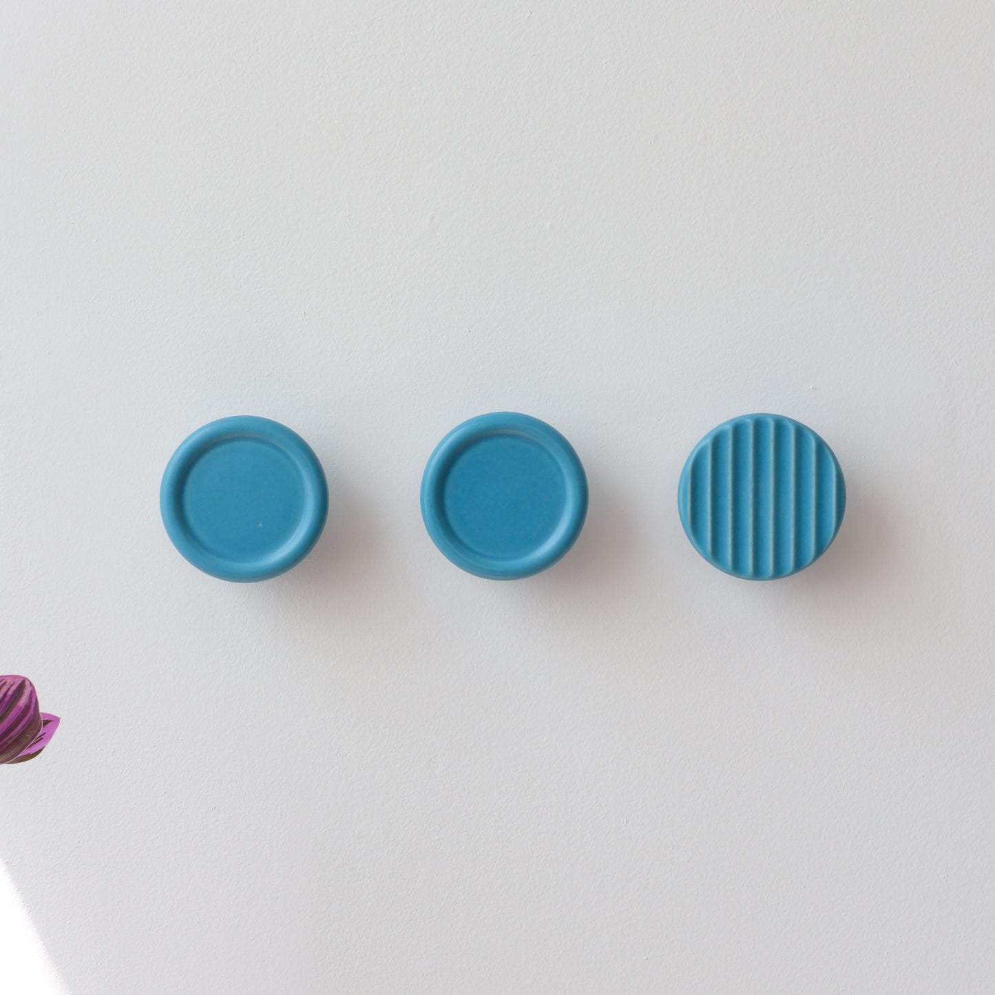 Ceramic Coat Hook – Fluted