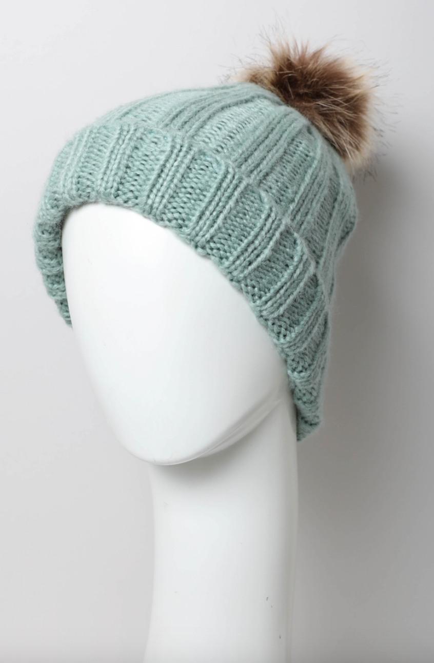 Basic Ribbed Pom Beanie