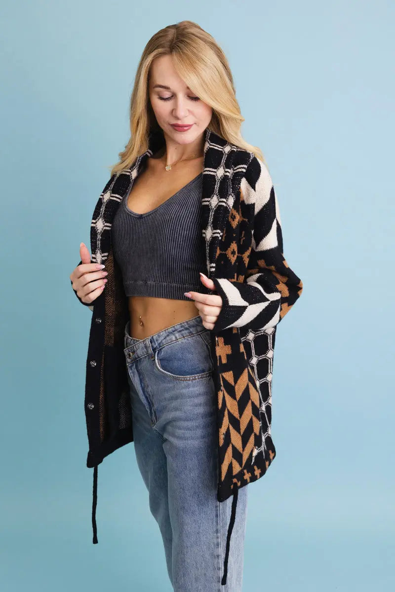 Sierra Spirit Geometric Street Style Knit Cardigan