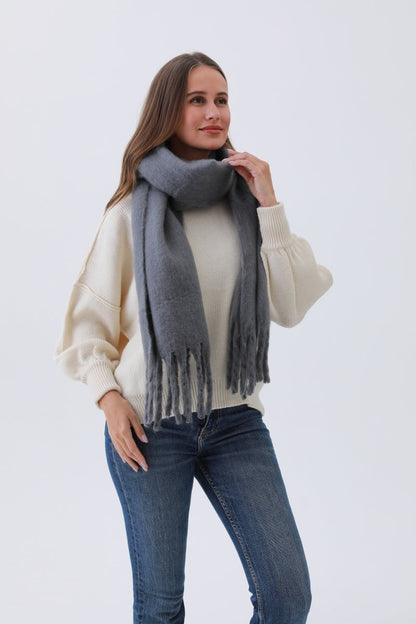 Classic Tassel Knit Scarf – Bestselling Winter Essential❄️✨ Leto Collection