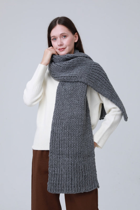 Chunky Ribbed Scarf – Oversized Winter Wrap for Women 🧣❄️ Leto Collection
