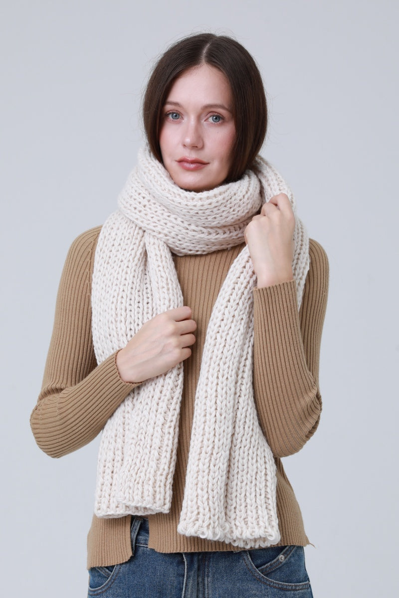 Chunky Ribbed Scarf – Oversized Winter Wrap for Women 🧣❄️ Leto Collection