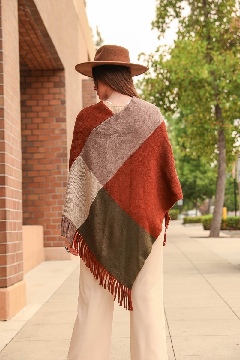 Color Block Tasseled Poncho Ponchos