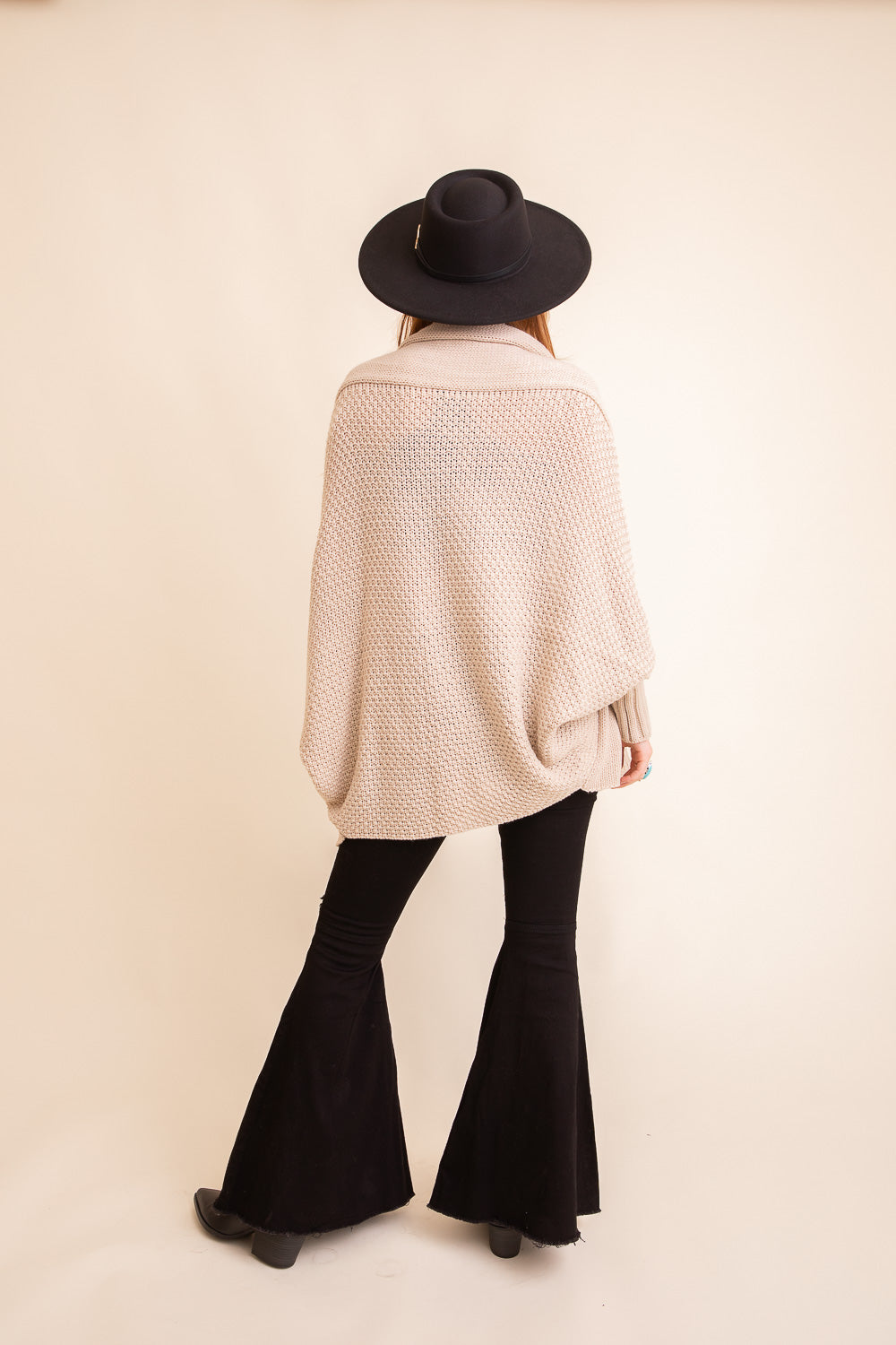 Cuddly Bat Sleeve Knit Cardigan Ponchos