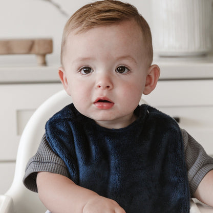 MINKY BIBS 3-PACK