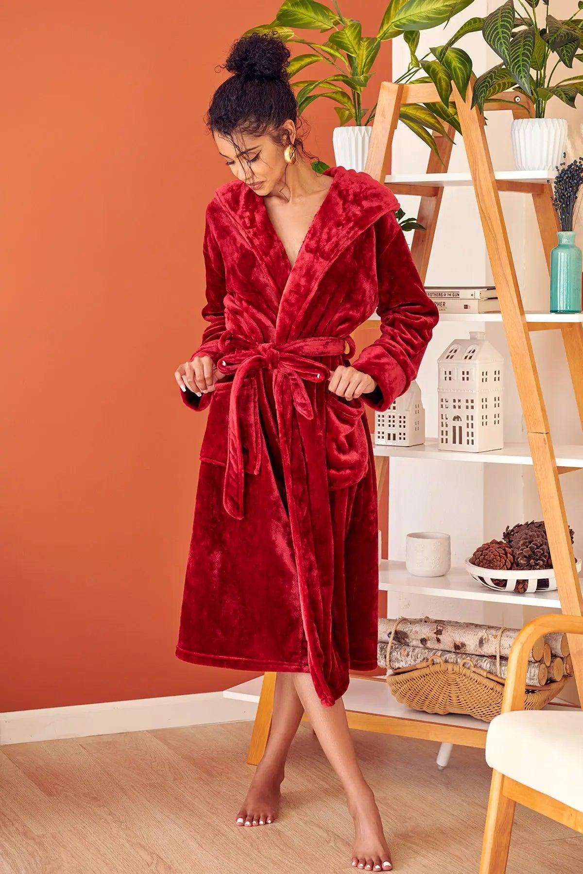 Women’s Plush Hooded Robe - Spa-Worthy Comfort at Home